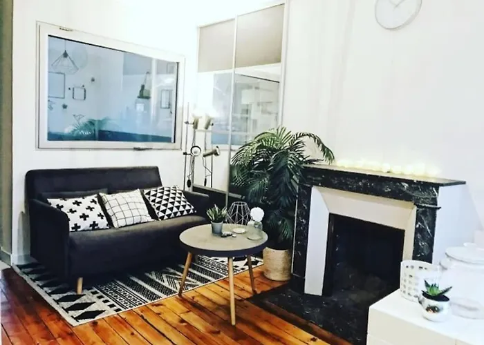 Appart/loft Hyper Centre Poissy, Rer : 2min A Pied Daire *